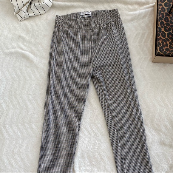 Urban Outfitters Checkered Trousers - Picture 2 of 4